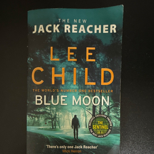 Lee child blue moon - child,