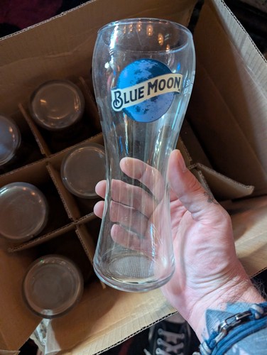 Blue moon pint glasses - 21,